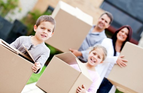Man and van moving service near Notting Hill homes