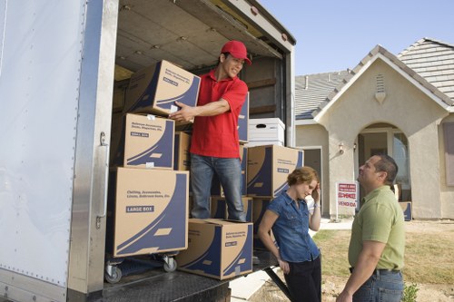 Residential and commercial moving truck support in Notting Hill and nearby West London areas